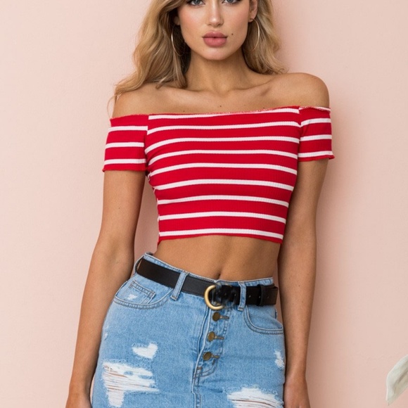 Off Shoulder Crop Top Red White NWT - Picture 2 of 8